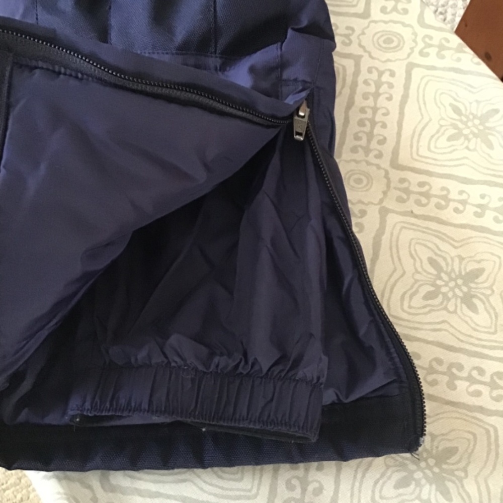 L.L.Bean snowpants❄️ - Picture 7 of 7